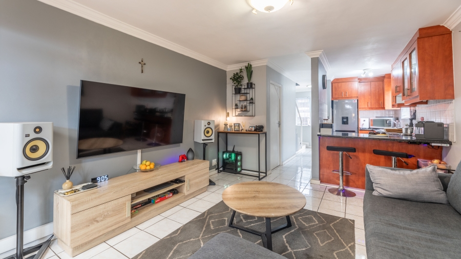 2 Bedroom Property for Sale in Parklands Western Cape